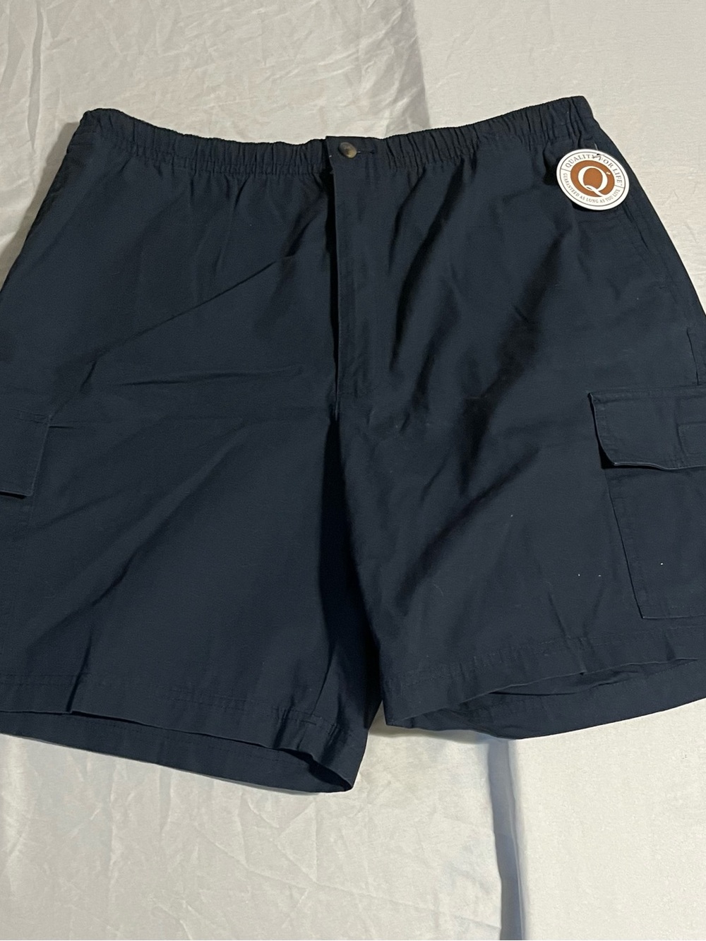 Men's Dark Navy Cargo Shorts with Side Pockets Size 38 NWT